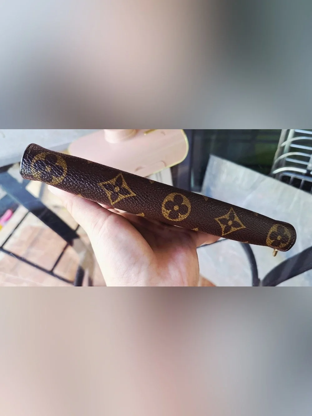 LOUIS VUITTON